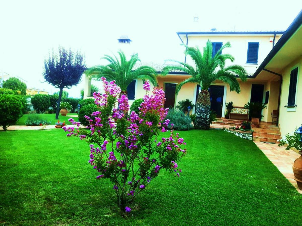 Elisa House Bed and Breakfast Φολίνιο Εξωτερικό φωτογραφία
